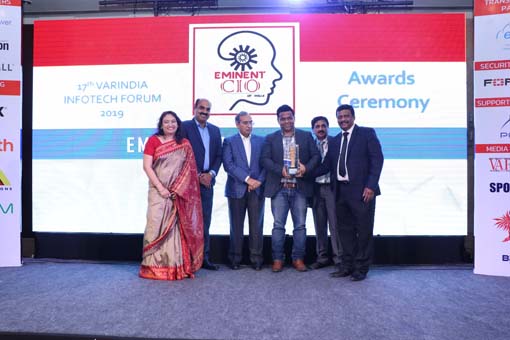 Ravinder Arora, CISO, IRIS - Software receives the Eminent CIOs of India Award at 17th IT FORUM 2019