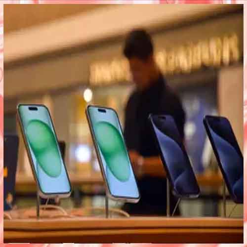 Indiaâ€™s Mobile Exports Hit Record â‚¹1,50,000 Crore in FY25