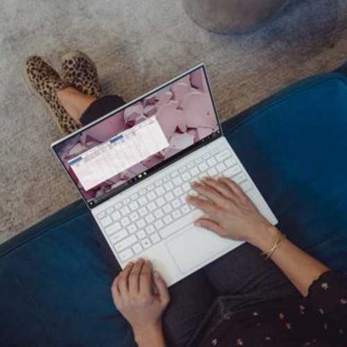 Your Definitive Guide to Understanding Remote Access vs. Remote Support